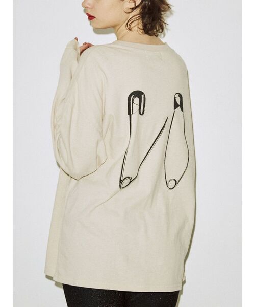 jouetie(ジュエティ)の「シンプルロゴロンT(Tシャツ/カットソー・レディース・ブラック/パープル/アイボリー・MEDIUM)」の14枚目の写真