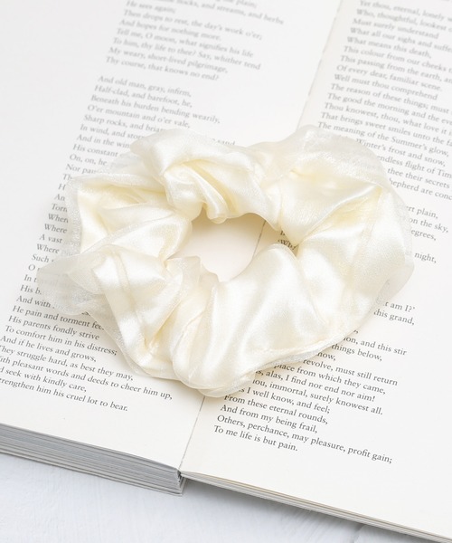 LINFA　（リンファ）の「【Peony/ピオニー】/シンプルカラーシュシュ（ヘアゴム・レディース・アイボリー/ブラック/ブラック系その他/ベージュ/ホワイト・FREE）」の6枚目の写真