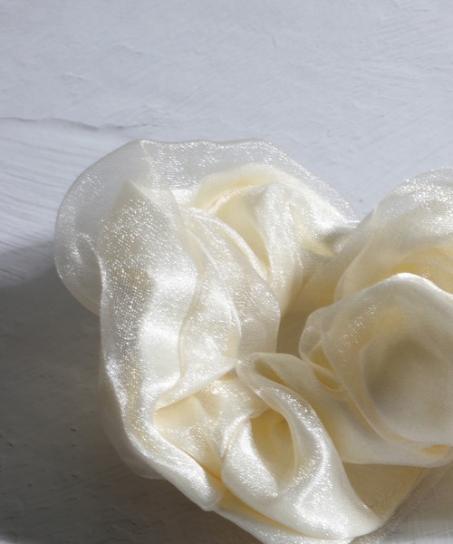 LINFA　（リンファ）の「【Peony/ピオニー】/シンプルカラーシュシュ（ヘアゴム・レディース・アイボリー/ブラック/ブラック系その他/ベージュ/ホワイト・FREE）」の8枚目の写真