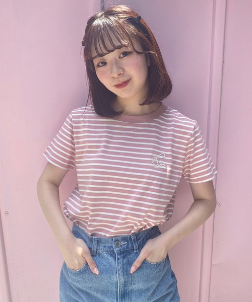 one after another NICE CLAUP(ワンアフターアナザーナイスクラップ)の「ワンポイントロゴ刺繍T【ZOZO限定商品】(Tシャツ/カットソー・レディース・グレイッシュベージュ/ピンク系その他/オートミール/オフホワイト/ホワイト系その他/ブラック×ホワイト・FREE)」の16枚目の写真