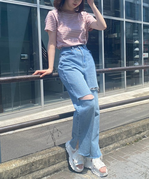 one after another NICE CLAUP(ワンアフターアナザーナイスクラップ)の「ワンポイントロゴ刺繍T【ZOZO限定商品】(Tシャツ/カットソー・レディース・グレイッシュベージュ/ピンク系その他/オートミール/オフホワイト/ホワイト系その他/ブラック×ホワイト・FREE)」の18枚目の写真