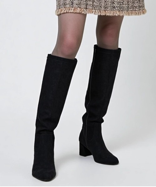 Launa lea（ラウナレア）の「スクエアトゥストレッチロングブーツ(S140)（ブーツ・レディース・アイボリー/ブラック/グレイッシュベージュ/ブラック系その他・S/L/LL/M）」の19枚目の写真