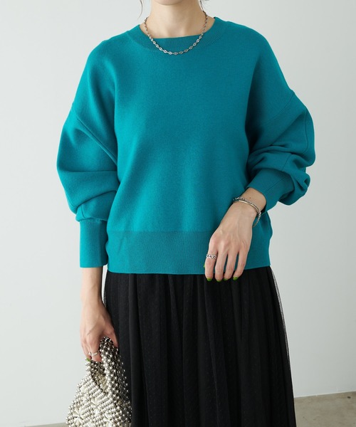 COLLAGE GALLARDAGALANTE（コラージュガリャルダガランテ）の「新色追加/クロップドスウェットニット（ニット/セーター・レディース・ブラック/グリーン/ライトグレー/パープル/アイボリー・FREE）」の13枚目の写真