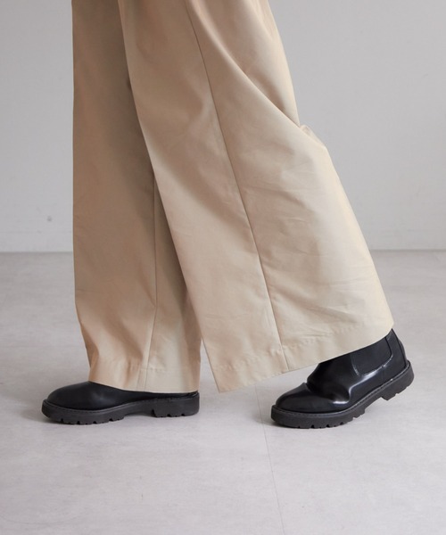 CIAOPANIC TYPY（チャオパニックティピー）の「コーティングタックワイドパンツ（スラックス・レディース・カーキ/ブラック/ベージュ・MEDIUM/SMALL）」の4枚目の写真