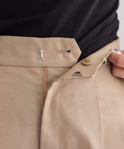 CIAOPANIC TYPY（チャオパニックティピー）の「コーティングタックワイドパンツ（スラックス・レディース・カーキ/ブラック/ベージュ・MEDIUM/SMALL）」の5枚目の写真