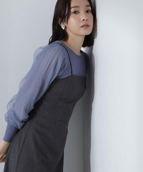 NATURAL BEAUTY BASIC（ナチュラルビューティーベーシック）の「◇チュールスリーブドッキングニット（ニット/セーター・レディース・ブラウン/オフホワイト/ブラック/ブルー・FREE）」の4枚目の写真