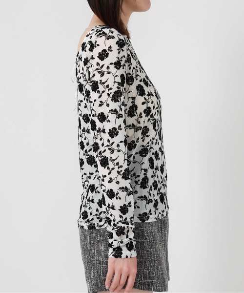 archives（アルシーヴ）の「バックシャン花柄フロッキーチュールＴＯＰＳ（Tシャツ/カットソー・レディース・オフホワイト/ブラック・MEDIUM）」の21枚目の写真