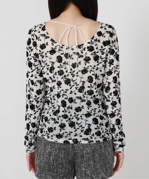 archives（アルシーヴ）の「バックシャン花柄フロッキーチュールＴＯＰＳ（Tシャツ/カットソー・レディース・オフホワイト/ブラック・MEDIUM）」の22枚目の写真