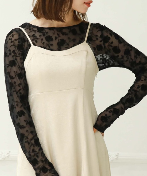 archives（アルシーヴ）の「バックシャン花柄フロッキーチュールＴＯＰＳ（Tシャツ/カットソー・レディース・オフホワイト/ブラック・MEDIUM）」の10枚目の写真