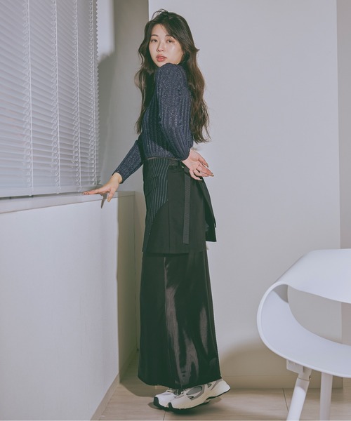 Ezick(エジック)の「Layered ashime stripe スカートベルト(ベルト・レディース・ブラック/ネイビー・FREE)」の4枚目の写真