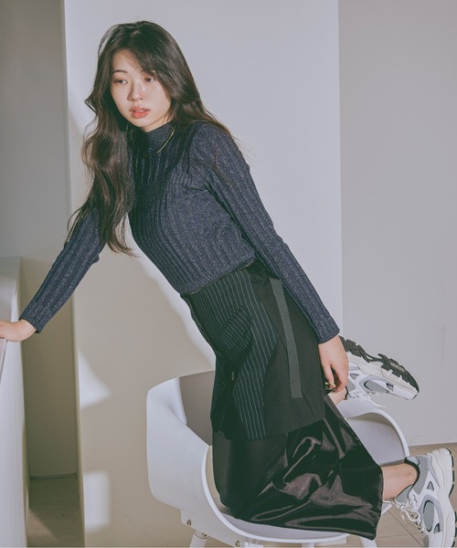 Ezick(エジック)の「Layered ashime stripe スカートベルト(ベルト・レディース・ブラック/ネイビー・FREE)」の12枚目の写真