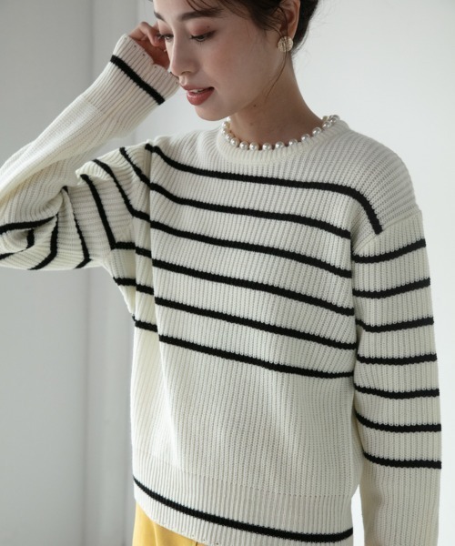 M.deux（エムドゥ）の「○パール付きボーダー畦ニット○（ニット