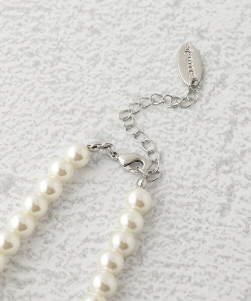 SHOO・LA・RUE（シューラルー）の「◆【セレモニー/2点セット】シンプルパール調ネックレス＆イヤリング又はピアス（ネックレス・レディース・シルバー/ゴールド系/シルバー系/ゴールド・00）」の7枚目の写真