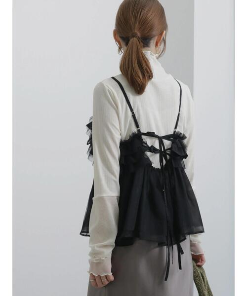 Te chichi（テチチ）の「【宮本茉由着用】チュールオーガンジーフリルキャミブラウス（シャツ/ブラウス・レディース・ブラウン/ブラック/オフホワイト・F）」の3枚目の写真