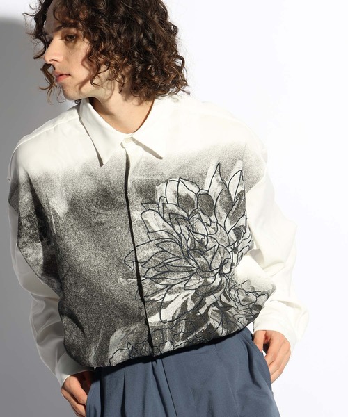 HARE（ハレ）の「フロントダークフラワープリントシャツ(HARE)（シャツ/ブラウス・メンズ・ブラック/ホワイト・FREE）」の4枚目の写真