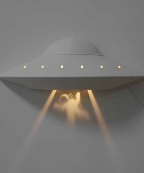 Opt!（オプト）の「〈Opt!/オプト〉LUCKYTOWN UFO Wall Light
