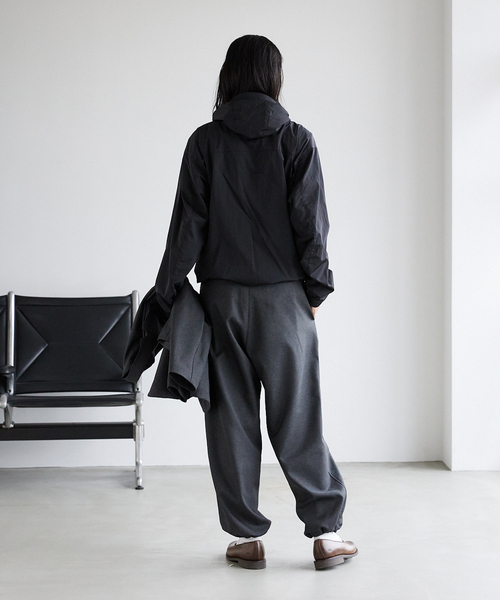 JOURNAL STANDARD（ジャーナルスタンダード）の「【LIMONTA/E × OCTA】ナイロン フーディー（マウンテンパーカー・メンズ・ブラウン/ブラック/ライトグレー・LARGE/MEDIUM）」の7枚目の写真