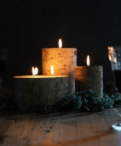DULTON（ダルトン）の「BIRCH WOOD LOG CANDLE M/ バーチ ウッド ログ キャンドル M（キャンドル・メンズ・ブラウン・MEDIUM）」の6枚目の写真