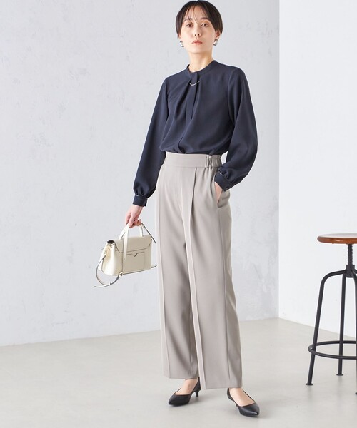 SHIPS(シップス)の「〈手洗い可能〉フロント タック パーツ ブラウス 24SS ◇(シャツ/ブラウス・レディース・ネイビー/ホワイト・ONE SIZE)」の12枚目の写真