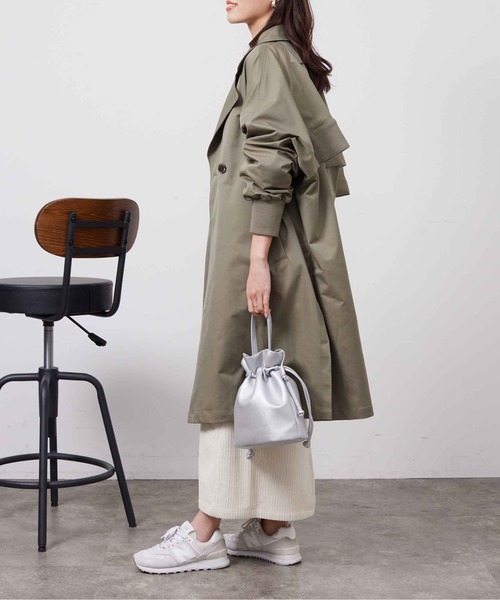 Chez toi（シェトワ）の「ニットリブ切替トレンチコート（トレンチコート・レディース・グレイッシュベージュ/カーキ/ネイビー・FREE）」の6枚目の写真