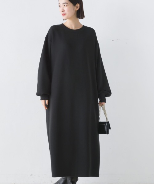 OMNES(オムネス)の「ソフトダンボールニットボリューム袖ワンピース長袖(ワンピース・レディース・ブラック/ベージュ/グレー・FREE)」の20枚目の写真