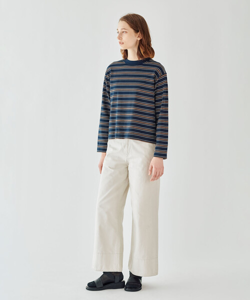 Bshop(ビショップ)の「RYE TENDER | 〈別注〉クルーネックニット WOMEN(ニット/セーター・レディース・ブルー系その他5/ブルー系その他/ホワイト/ブラウン・0)」の21枚目の写真