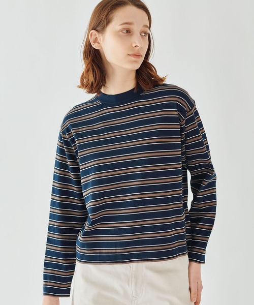 Bshop(ビショップ)の「RYE TENDER | 〈別注〉クルーネックニット WOMEN(ニット/セーター・レディース・ブルー系その他5/ブルー系その他/ホワイト/ブラウン・0)」の4枚目の写真