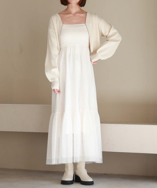 archives(アルシーヴ)の「Fジップリブニット×チュールキャミワンピースSET(ワンピース・レディース・ブラック/アイボリー/ブルー・MEDIUM)」の11枚目の写真