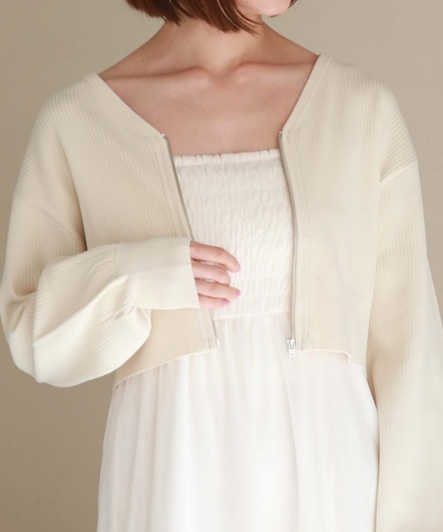 archives(アルシーヴ)の「Fジップリブニット×チュールキャミワンピースSET(ワンピース・レディース・ブラック/アイボリー/ブルー・MEDIUM)」の16枚目の写真