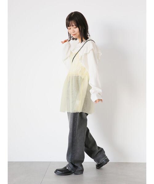 ehka sopo(エヘカソポ)の「チュールシャーリングキャミソール(シャツ/ブラウス・レディース・ブラック/オフホワイト/イエロー・F)」の7枚目の写真