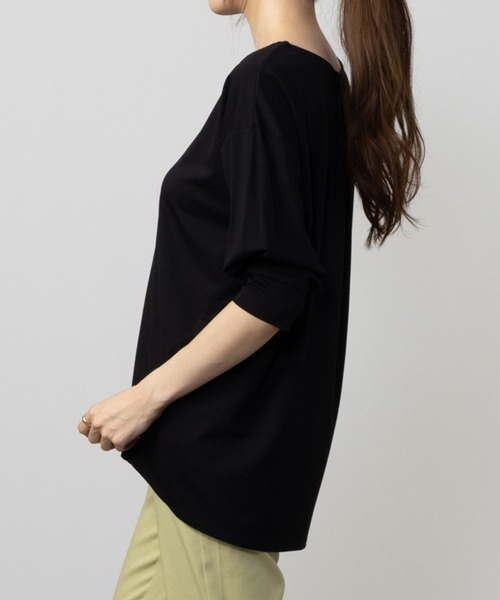 HusHusH(ハッシュアッシュ)の「HusHusH ハッシュアッシュ とろみ7分袖プルオーバー(Tシャツ/カットソー・レディース・ブラック/グレイッシュベージュ/チャコールグレー・L/M/S)」の7枚目の写真