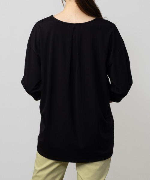 HusHusH(ハッシュアッシュ)の「HusHusH ハッシュアッシュ とろみ7分袖プルオーバー(Tシャツ/カットソー・レディース・ブラック/グレイッシュベージュ/チャコールグレー・L/M/S)」の8枚目の写真