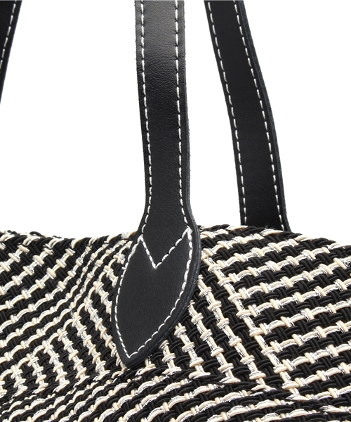 collex(コレックス)の「【5CHEERS】レザーハンドルトートバッグ(トートバッグ・レディース・ブラック・FREE)」の4枚目の写真