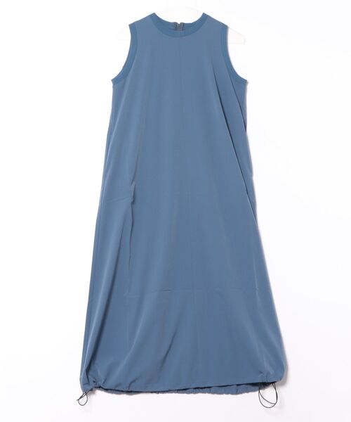 abahouse mavie（アバハウスマヴィ）の「【大人のいちまんワンピ/ノースリーブ】ナイロンストレッチバルーンワンピ（ワンピース・レディース・ブラック/ベージュ/チャコールグレー/グレイッシュブルー・フリー）」の4枚目の写真