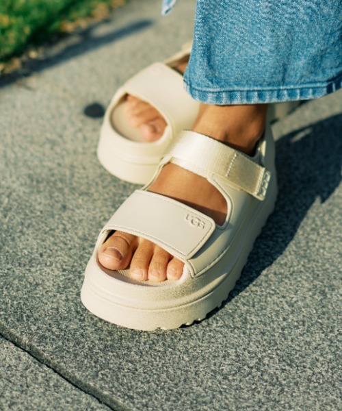 UGG(アグ)の「W GOLDENGLOW 1152685-SSAL(サンダル・レディース・ベージュ・6/7/8/9/5)」の16枚目の写真