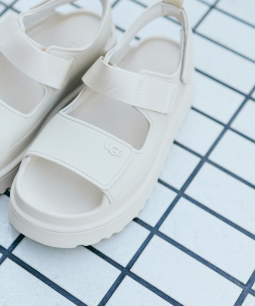 UGG(アグ)の「W GOLDENGLOW 1152685-SSAL(サンダル・レディース・ベージュ・6/7/8/9/5)」の11枚目の写真