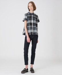 BLUE LABEL CRESTBRIDGE（ブルーレーベルクレストブリッジ）の