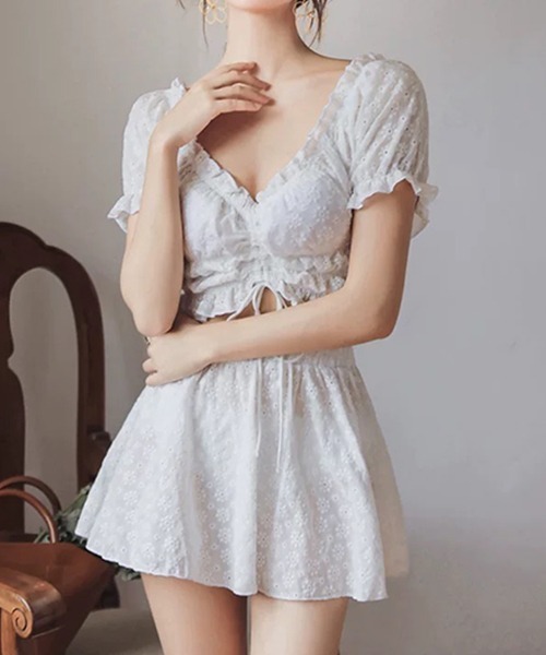 gossip!ロサンゼルス(ゴシップロサンゼルス)の「2Way総レースアップ体型カバー水着 3点水着セット(水着・レディース・ホワイト・XL/L/M)」の9枚目の写真