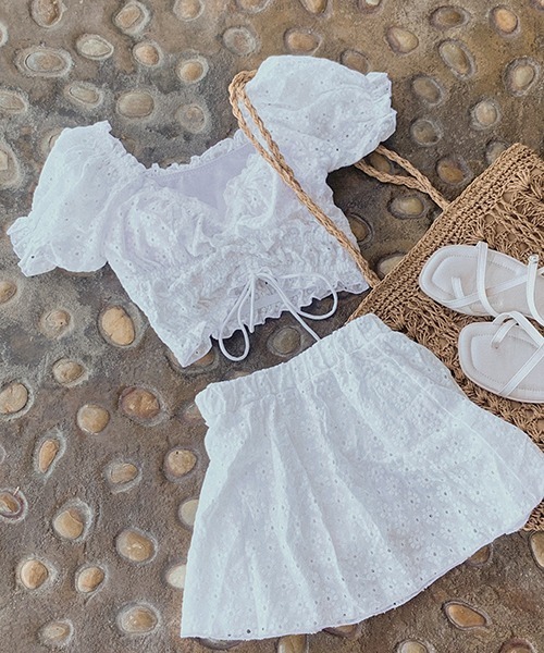 gossip!ロサンゼルス(ゴシップロサンゼルス)の「2Way総レースアップ体型カバー水着 3点水着セット(水着・レディース・ホワイト・XL/L/M)」の16枚目の写真