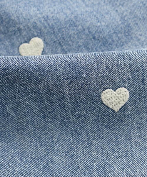 BLUEEAST（ブルーイースト）の「ハート刺繍ワイドデニムパンツ（デニムパンツ・レディース・ブルー・MEDIUM/LARGE/SMALL）」の20枚目の写真