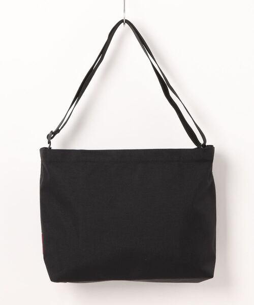 Manhattan Portage（マンハッタンポーテージ）の「Clearview Shoulder Bag 3D Embroidery Neon（ショルダーバッグ・メンズ・ブラック・MEDIUM）」の13枚目の写真