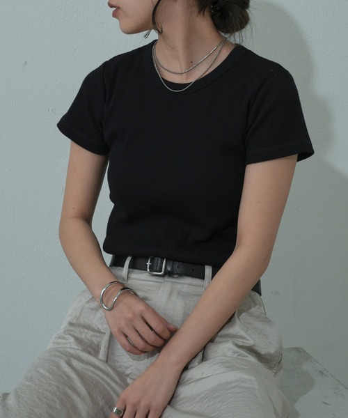 COLONY 2139(コロニートゥーワンスリーナイン)の「テレコチビT(Tシャツ/カットソー・レディース・オフホワイト/ブラック/ライトグレー・SMALL/MEDIUM)」の1枚目の写真