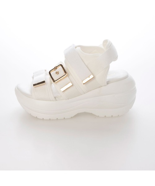 Mafmof(マフモフ)の「Mafmof(マフモフ)8cm厚底メガソールトリプルベルトスポーツサンダル(サンダル・レディース・ブラック/ホワイト・S/M/L/LL)」の6枚目の写真