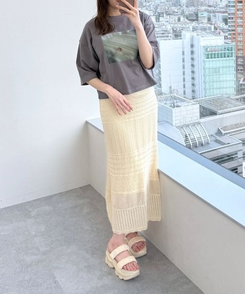 mysty woman（ミスティウーマン）の「【花盛友里さんコラボ】コラボアートフォトショートTシャツ 121444（Tシャツ/カットソー・レディース・ホワイト系その他2/ホワイト系その他/チャコールグレー/ホワイト系その他3・FREE）」の20枚目の写真