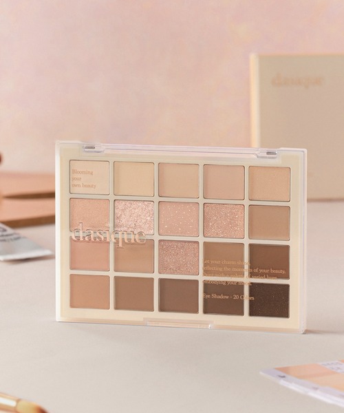 dasique（デイジーク）の「【dasique/デイジーク】Mood Shadow Palette（ムードシャドウパレット）20色パレット パーソナルカラーで選べる（アイシャドウ・レディース・#02 Cool Basic/#01 Warm Basic/#04 Light Lavender/#03 Spring Coral/#05 Cotton Powder/#06 Sweet Heart/#07 Love Heart・FREE）」の2枚目の写真