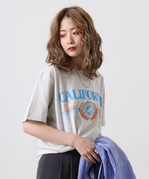 RGY(アールジーワイ)の「RGY CALIFORNIA Venice Beach デザインプリントTシャツ(Tシャツ/カットソー・メンズ・ネイビー/ホワイト/オートミール・L/M)」の2枚目の写真