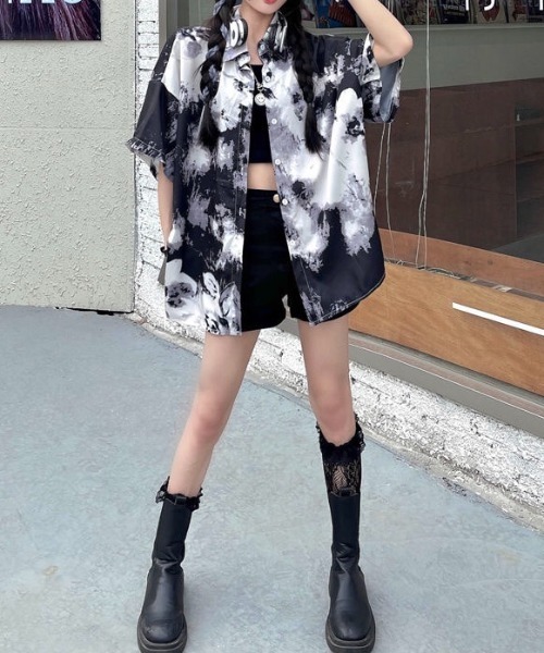 SHEENA(シーナ)の「ニュアンス柄半袖ルーズシャツ(シャツ/ブラウス・レディース・ライトグレー系・M)」の3枚目の写真