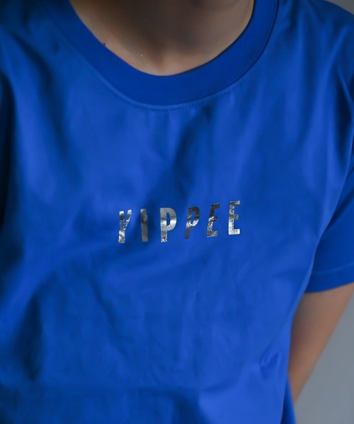 Alite cloth(アリーテクロス)の「箔プリントロゴTシャツ YIPPEE(Tシャツ/カットソー・レディース・ブラック/ホワイト/ベージュ/グレー/ピンク/オレンジ/ブルー/グリーン・FREE)」の21枚目の写真