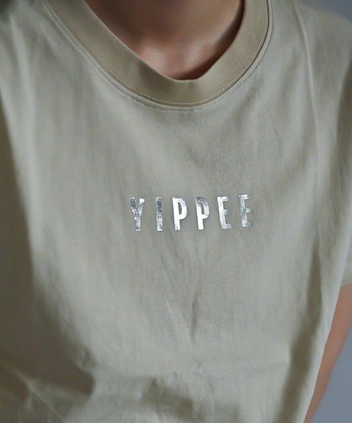 Alite cloth(アリーテクロス)の「箔プリントロゴTシャツ YIPPEE(Tシャツ/カットソー・レディース・ブラック/ホワイト/ベージュ/グレー/ピンク/オレンジ/ブルー/グリーン・FREE)」の19枚目の写真