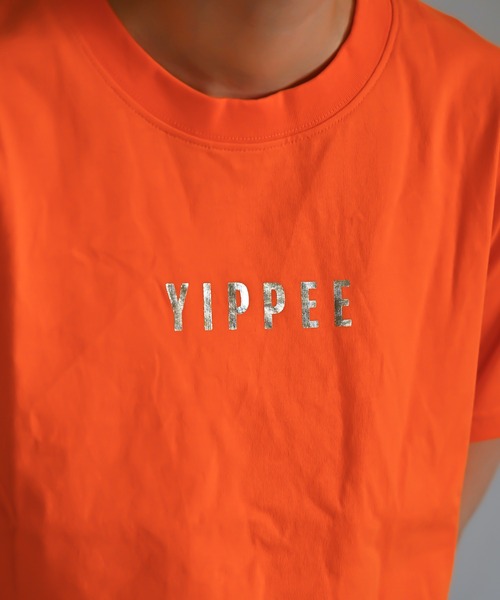 Alite cloth(アリーテクロス)の「箔プリントロゴTシャツ YIPPEE(Tシャツ/カットソー・レディース・ブラック/ホワイト/ベージュ/グレー/ピンク/オレンジ/ブルー/グリーン・FREE)」の9枚目の写真